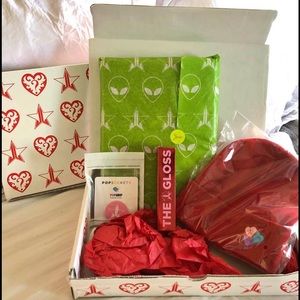 Jeffree star alien palette ONLY